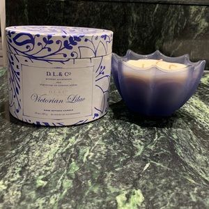 D.L. & Co. Victorian Lilac Candle